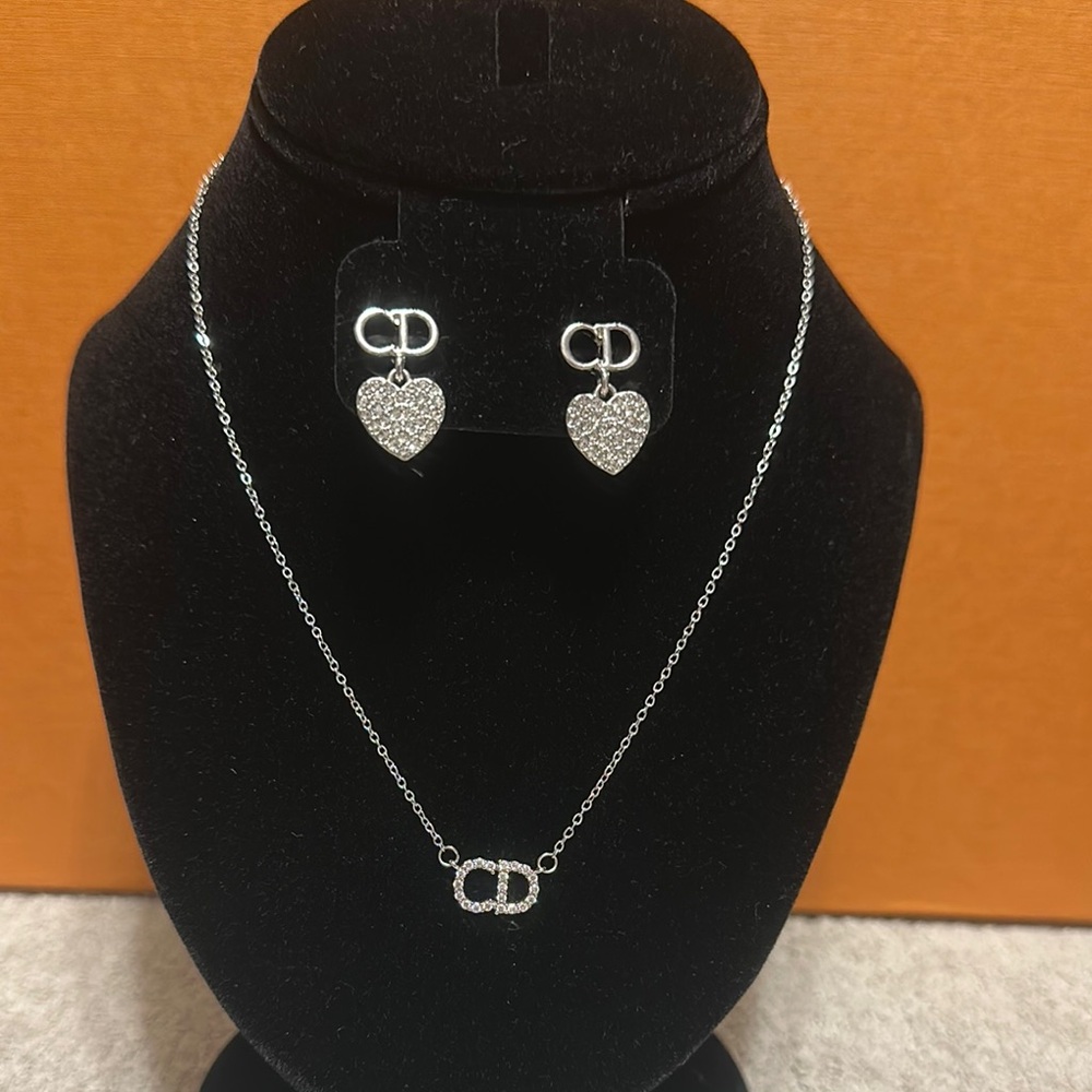 Fashion Inspired Jewelry Set